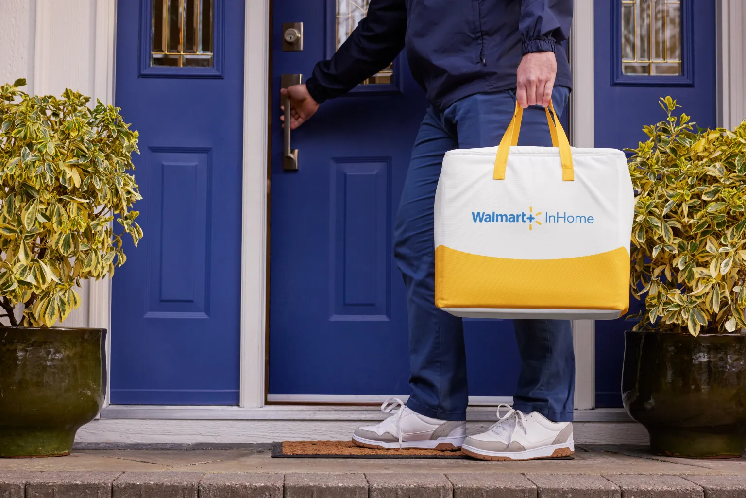 Walmart Leverages GenAI for Smarter Searches